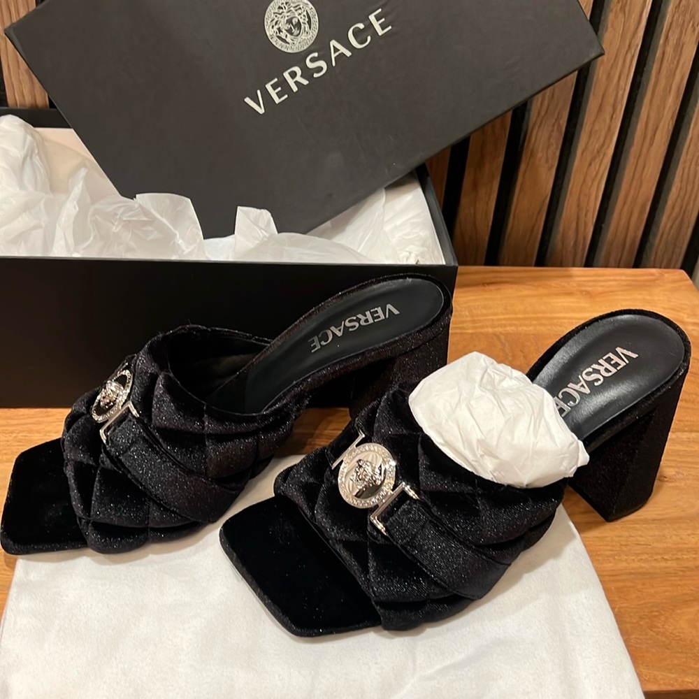 •NWB Versace Heels
